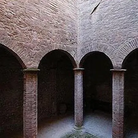 Castello Delle Quattro Torra 3* Siena